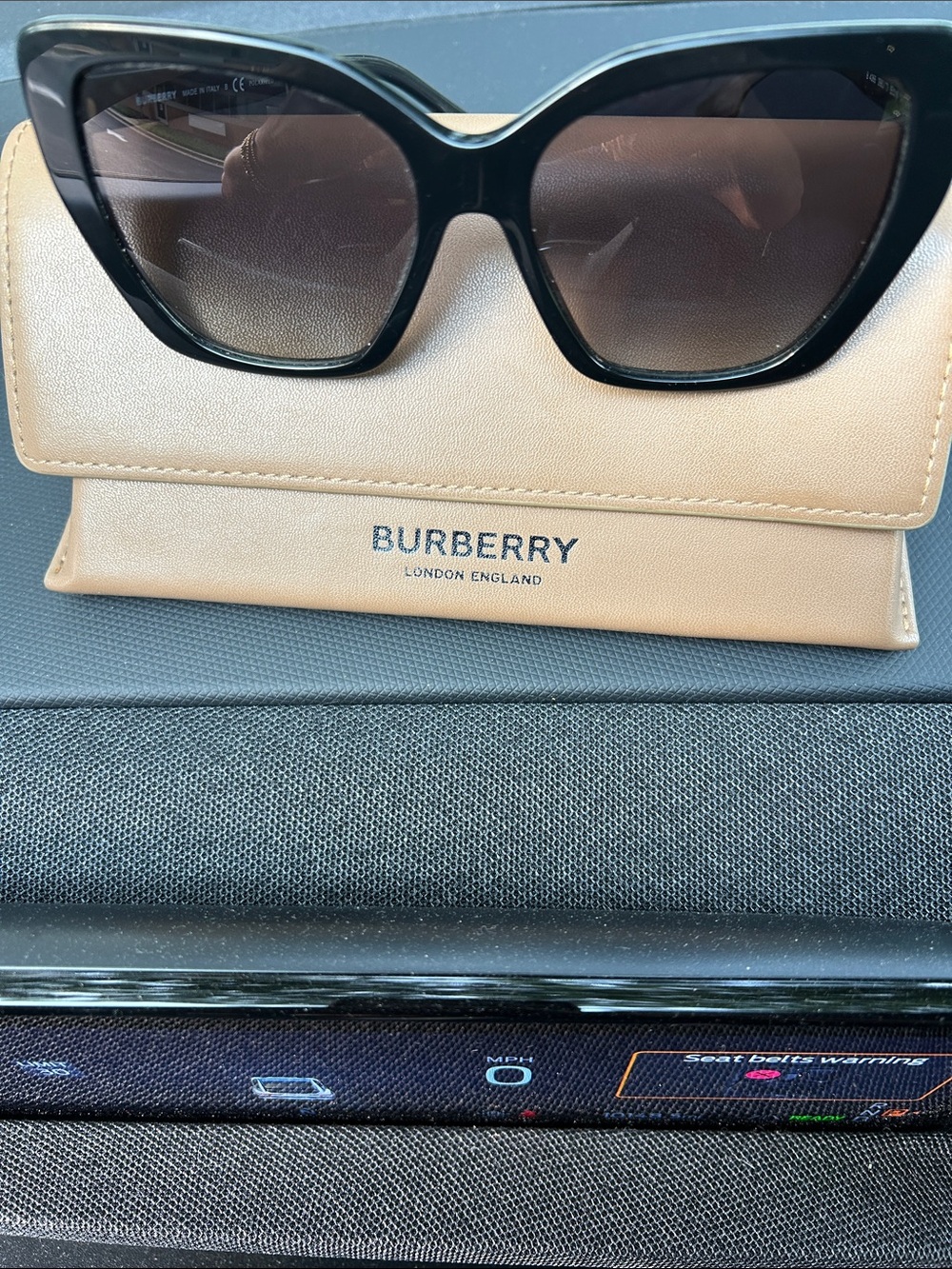 Burberry Black Frame Sunglasses - Polarized
